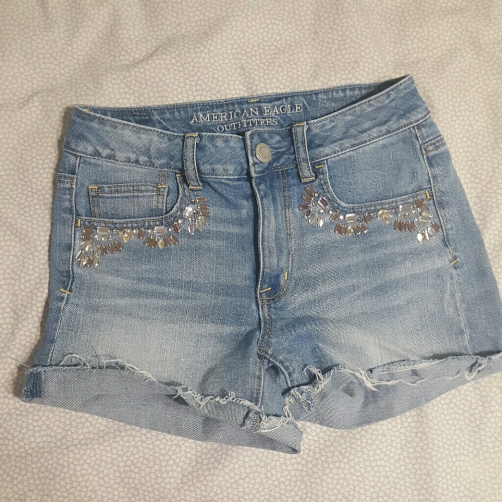 AE highwaisted shorts with rhinestones